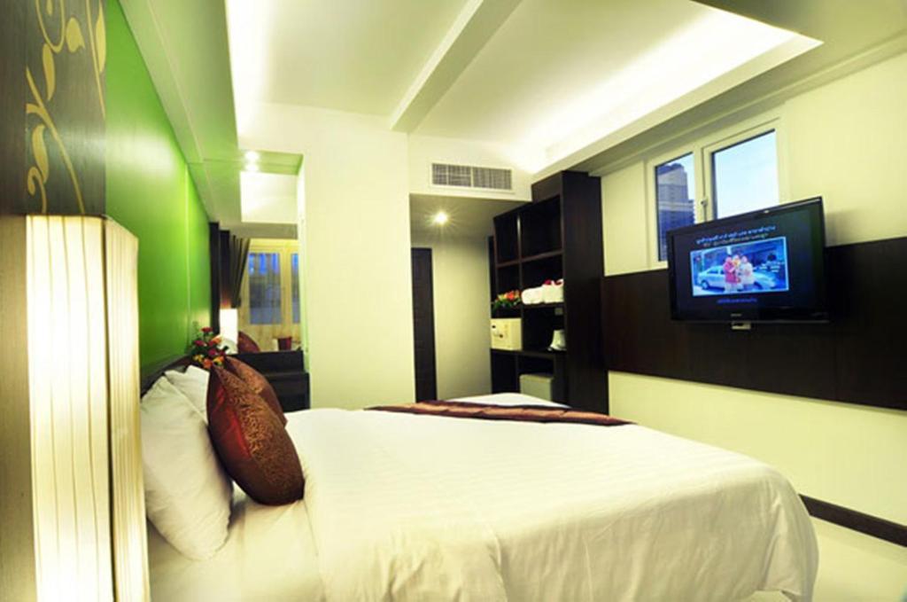 Ps Hotel Phuket Patong - Sha Plus 객실 사진